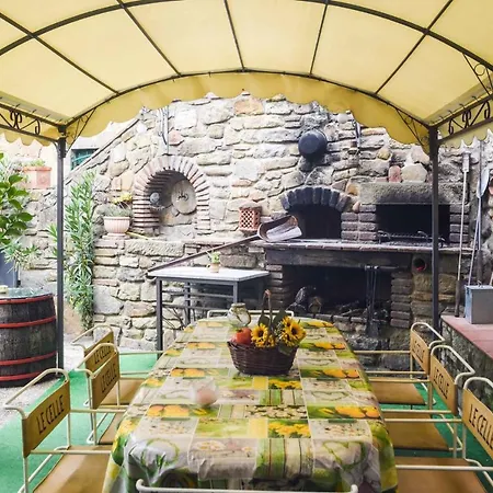 In Cortona/toskana 23618 Holiday home *